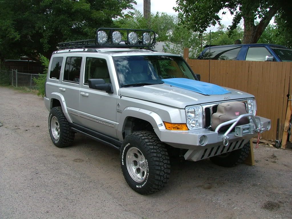 Custom Hood Scoop and Air Intake/Snorkel for my HEMI Jeep Commander